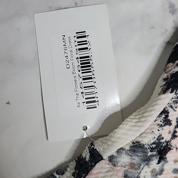 Pink Lily As the Flowers Bloom Pink/Black/White Floral dress - Picture 6 of 6